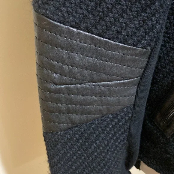 Vince Black Wool/Leather Moto Jacket Size Large - Picture 4 of 8